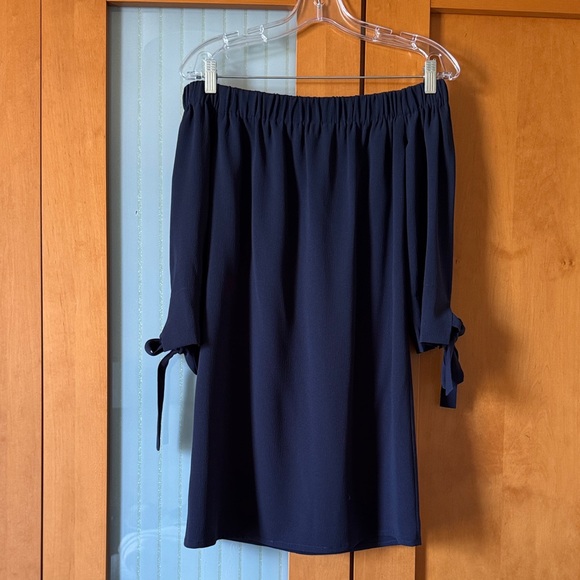 Vince Camuto Navy Off-Shoulder Long Sleeve Dress - Picture 1 of 4